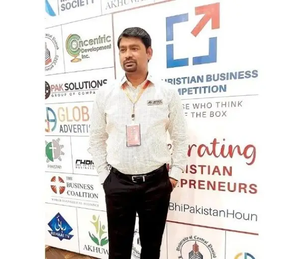 Arif-Karim-400x486-2-770x513